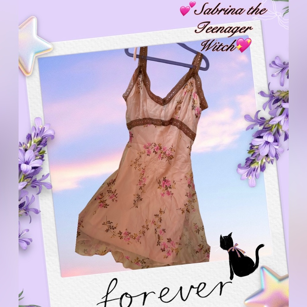 💜✨VTG✨💜1990s Betsey Johnson Silk Slip dress pink floral print lace dress